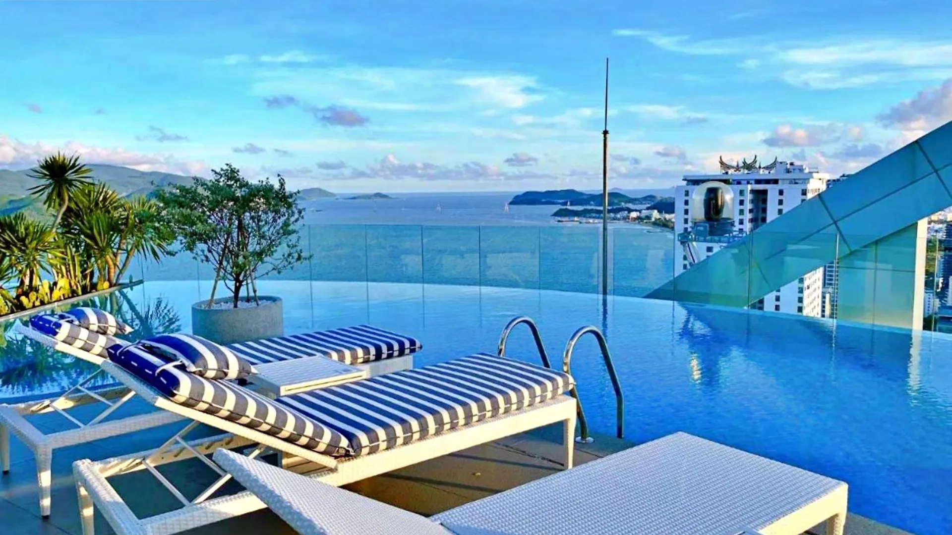 Hanz Business Suite Panorama Beach Condo Hotel Nha Trang Apartahotel
