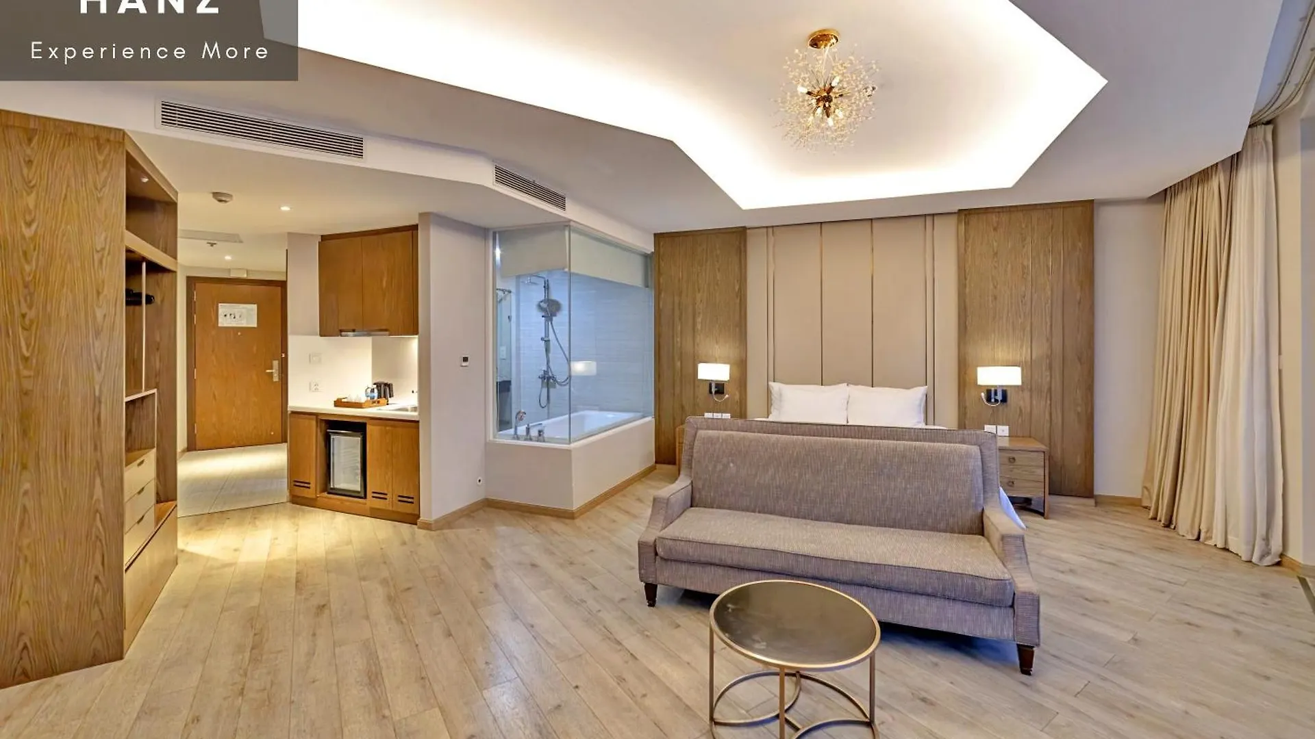 Hanz Business Suite Panorama Beach Condo Hotel Nha Trang