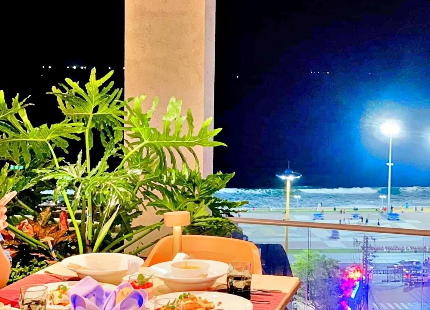 Hanz Business Suite Panorama Beach Condo Hotel Nha Trang
